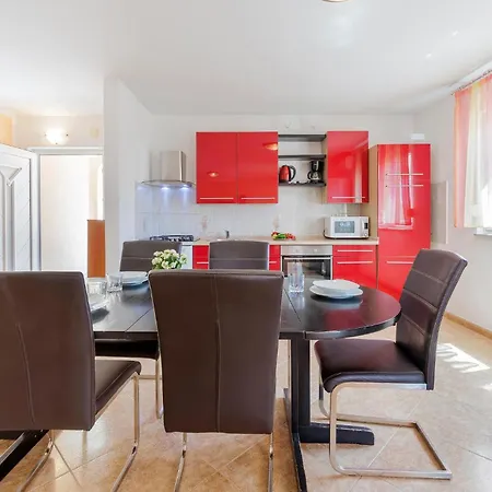 In Betiga With Kitchen Holiday home Barbariga