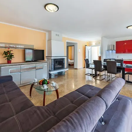 Holiday home In Betiga With Kitchen
